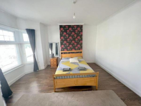 3-bedroom house - Thornton Heath